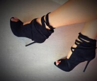 botine dnegre ecupate cu snur pe picior