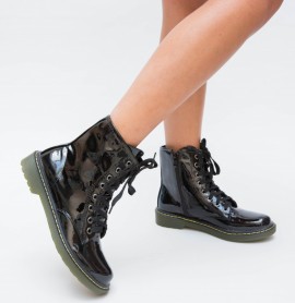 Ghete lacuite Reghe negre